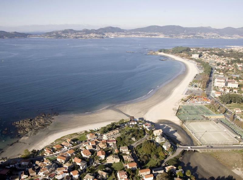 Apartamento Primera Linea Playa D Samil วิโก ภายนอก รูปภาพ